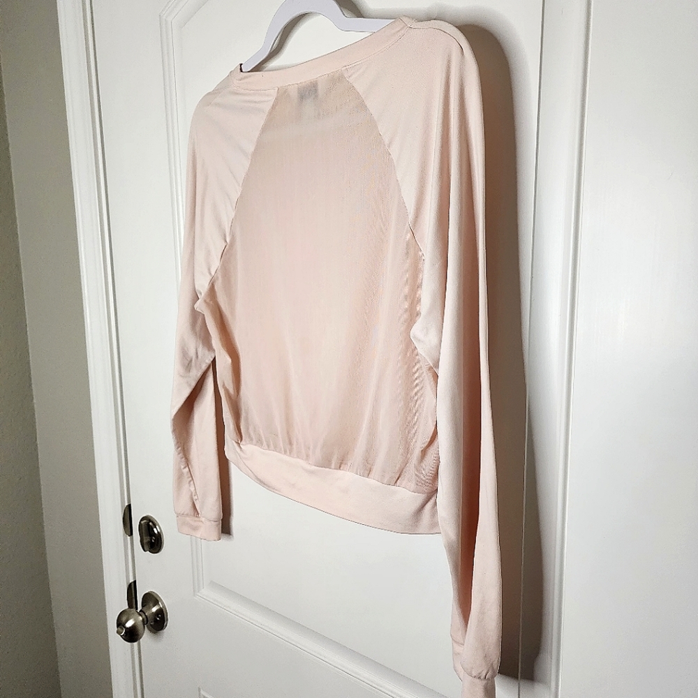 💥3/$30💥 Joylab Crop Long Sleeve Shirt With Mesh Back